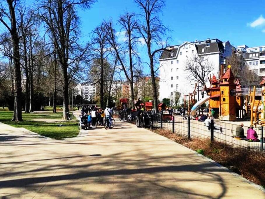 Schoeneberg Holiday Flat & Art Gallery Berlin Dış mekan fotoğraf