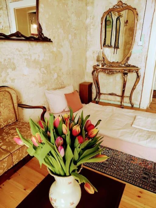 Schoeneberg Holiday Flat & Art Gallery Berlin Dış mekan fotoğraf