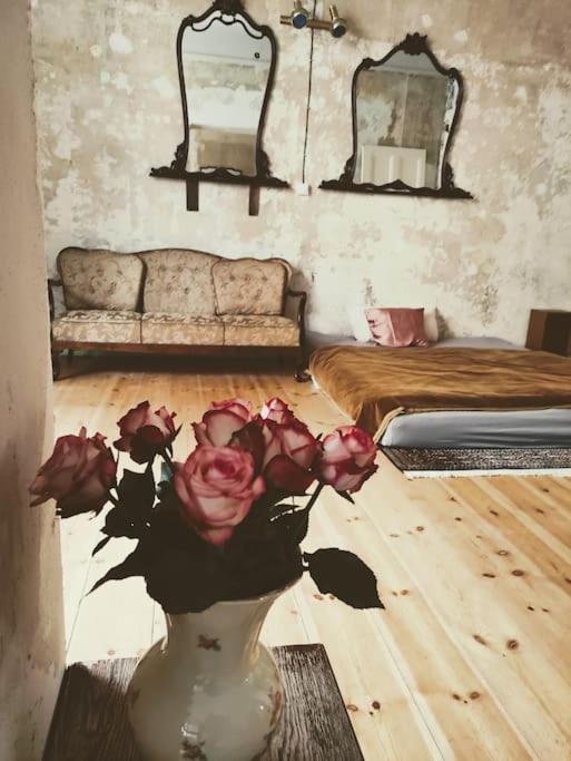 Schoeneberg Holiday Flat & Art Gallery Berlin Dış mekan fotoğraf