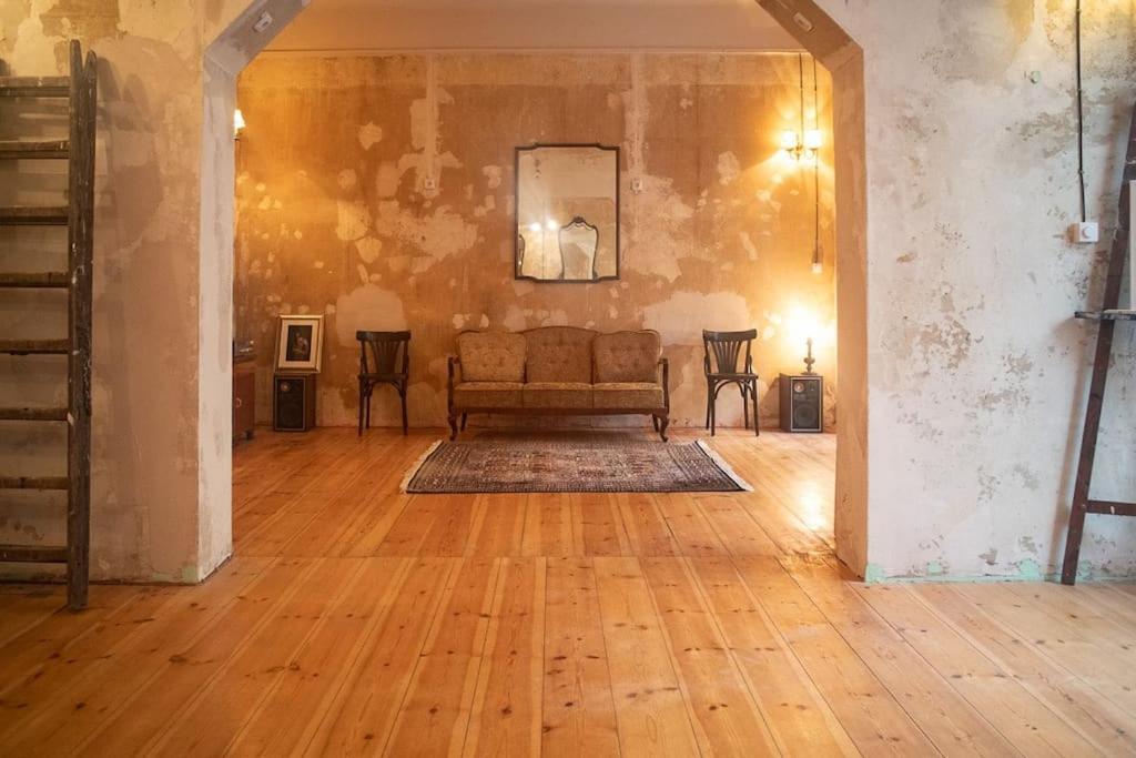Schoeneberg Holiday Flat & Art Gallery Berlin Dış mekan fotoğraf