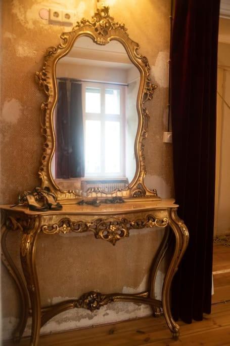 Schoeneberg Holiday Flat & Art Gallery Berlin Dış mekan fotoğraf